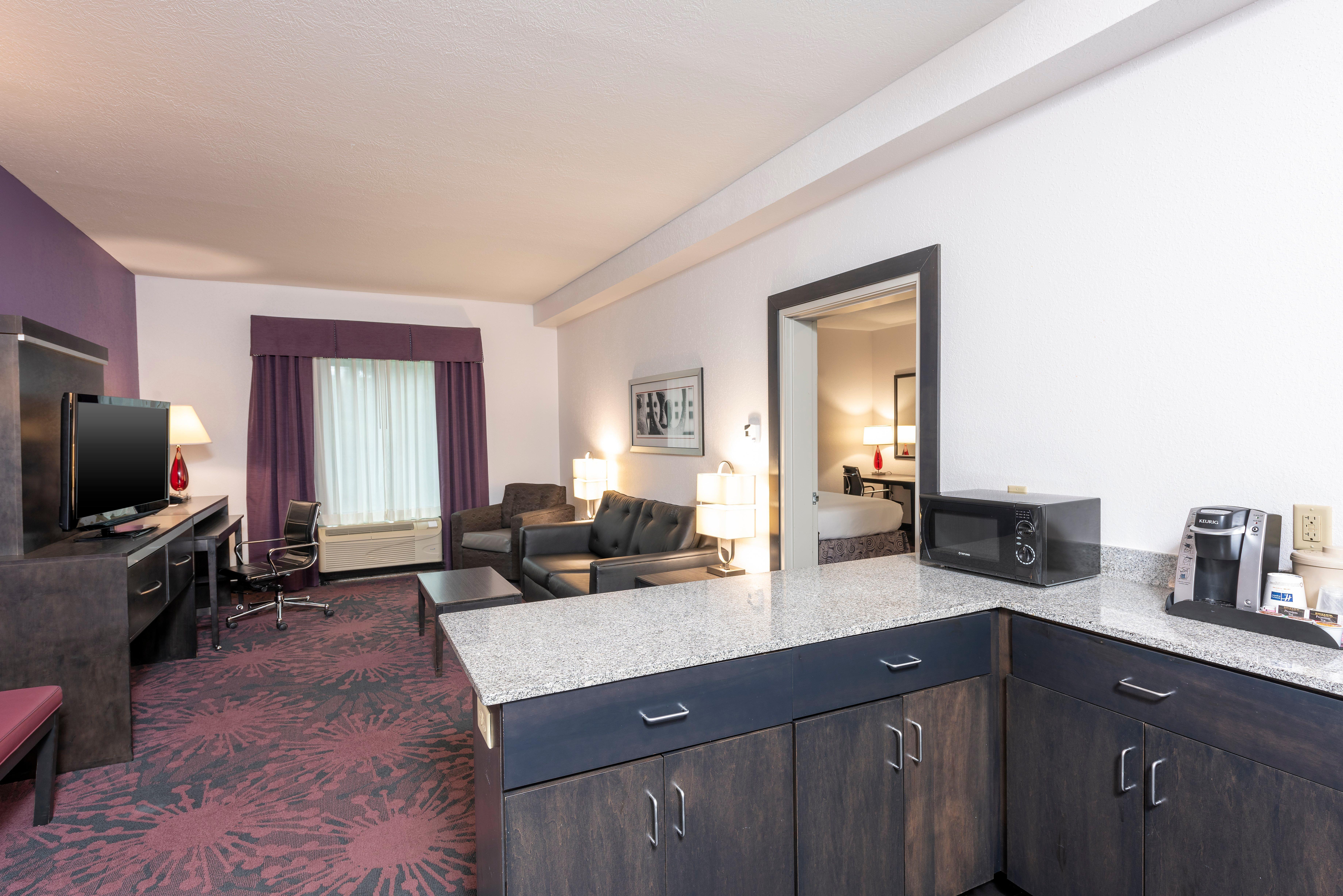 Holiday Inn Express & Suites Columbus - Polaris, An Ihg Hotel Exterior foto